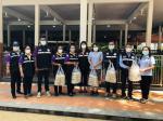 ตรวจเยี่ยมให้กำลังใจและมอบสิ่งของให้แก่เจ้าหน้าที่ผู้ร่วมปฏิบัติงานแผนเชิงรุกฉีดวัคซีนโควิด 19