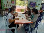 มอบเงินค่าอาหารกลางวันให้ผู้ปกครอง